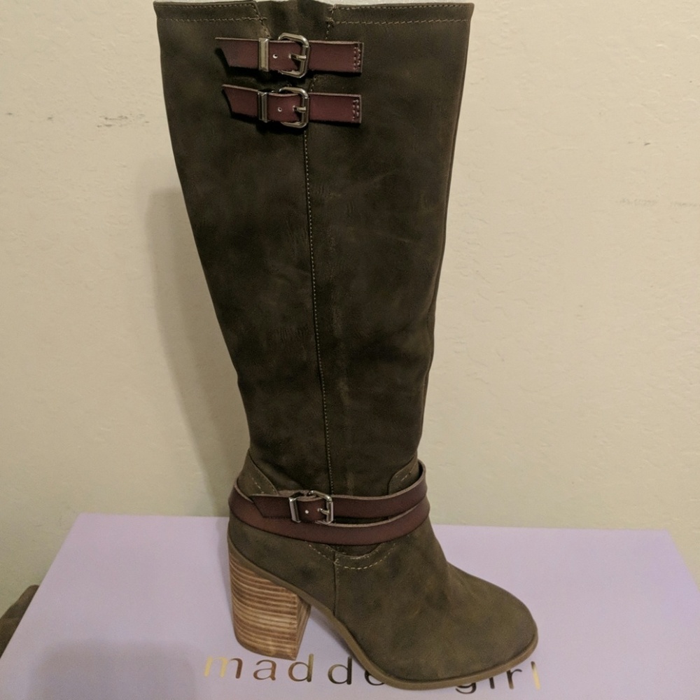 Madden girl sz 7 boots